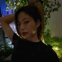 Nguyễn Thị Hạnh Ngân