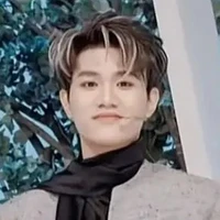 Hoàng Đức duy