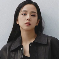 Kim Jisoo - chị