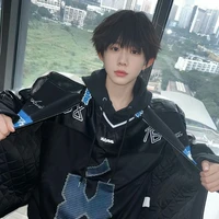 Trần Dịch Hằng - trước khi xuyên