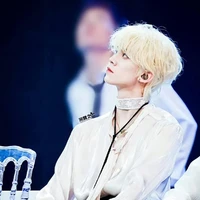 JiHang 🧡🩵 ( tác giả)