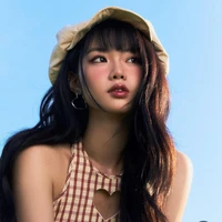 Nguyễn Lê Ngọc Ánh Sáng(Ánh Sáng AZA)