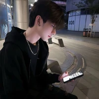 Trần Gia Khang (nam9)