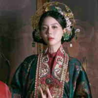 Bà Lê