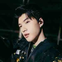 Trần Minh Hiếu - HIEUTHUHAI