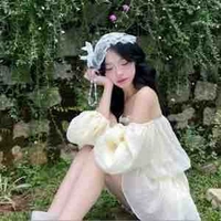 Dương thị thảo-em gái 