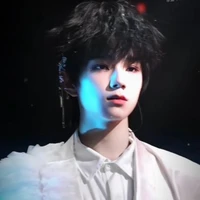 Vương Lỗ Kiệt ( K )