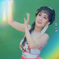 Hoài Nhung