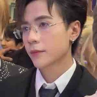 Quang Hùng