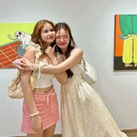 bạn thân june