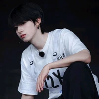 Chu Chí Hâm. [ 20 tuổi.]