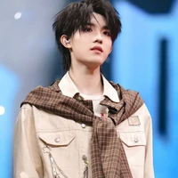 Tô Tân Hạo. [ 18 tuổi.]