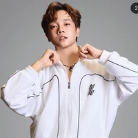 Nguyễn Việt Hoàng ٭ Mao Đại Nhân