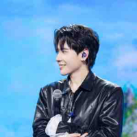 Lê Quang Hùng 