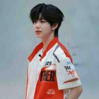 DỊCH HẰNG-anh
