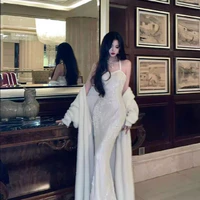 cô y tế 