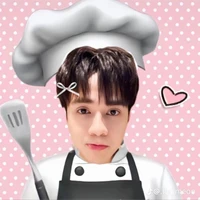 thấy Hùng tim đập bập bùng