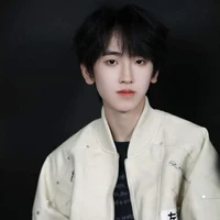 tả kỳ hàm ( hắn⁴)