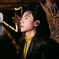 Lê Quang Hùng - Hồng