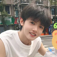 Trương Dịch Nhiên _ Bé_