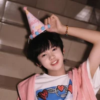 Trương Dịch Nhiên_ em_