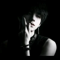 Vương Lỗ Kiệt_K