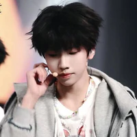 Nhiếp Vĩ Thần_hắn
