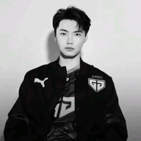 Jeong Jihoon ( Chovy - em  )