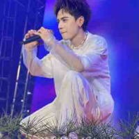 Lê Quang Hùng 
