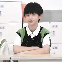 Dương Hàm Bác_8t
