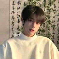 Alex(bố Lisa)