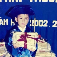 Lê Quang Hùng lúc 10t