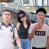 TG nghịch ngu đút ku vô ổ điện
