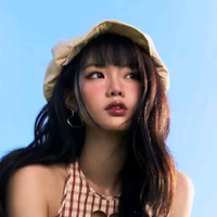 Nguyễn Lê Ngọc Ánh Sáng - Ánh Sáng Aza