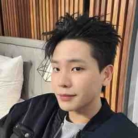 Bố nhỏ Duy( quân ap)