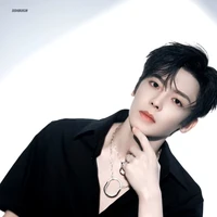 Hầu Minh Hạo _ Chòm sao Sư Tử