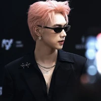 Nguyễn Thái Sơn.⁹⁷﹝Jsol﹞