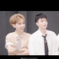 bạn tg :3