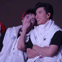 Chuột bạch của anh Hùng. 
