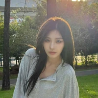 Vương Dịch [ cô ]