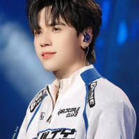 Lê quang Hùng