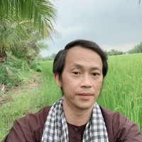 Hoài Linh