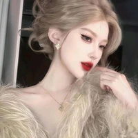 Tả Mạn Nhu - Mẹ cậu và ả