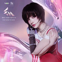 Nguyễn Hoàng Ly - LyLy