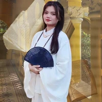 Lyna( Trần Thu Trà)