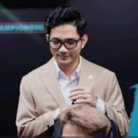 Huỳnh Trung Hiếu/Titan