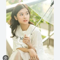 Nguyễn Hoàng Yến ( yến chibi hoặc chè bè