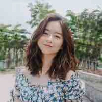Chị chủ quán