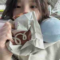 Hoàng Nhật Linh Anh _Mika_