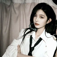Vương Dịch_ cô